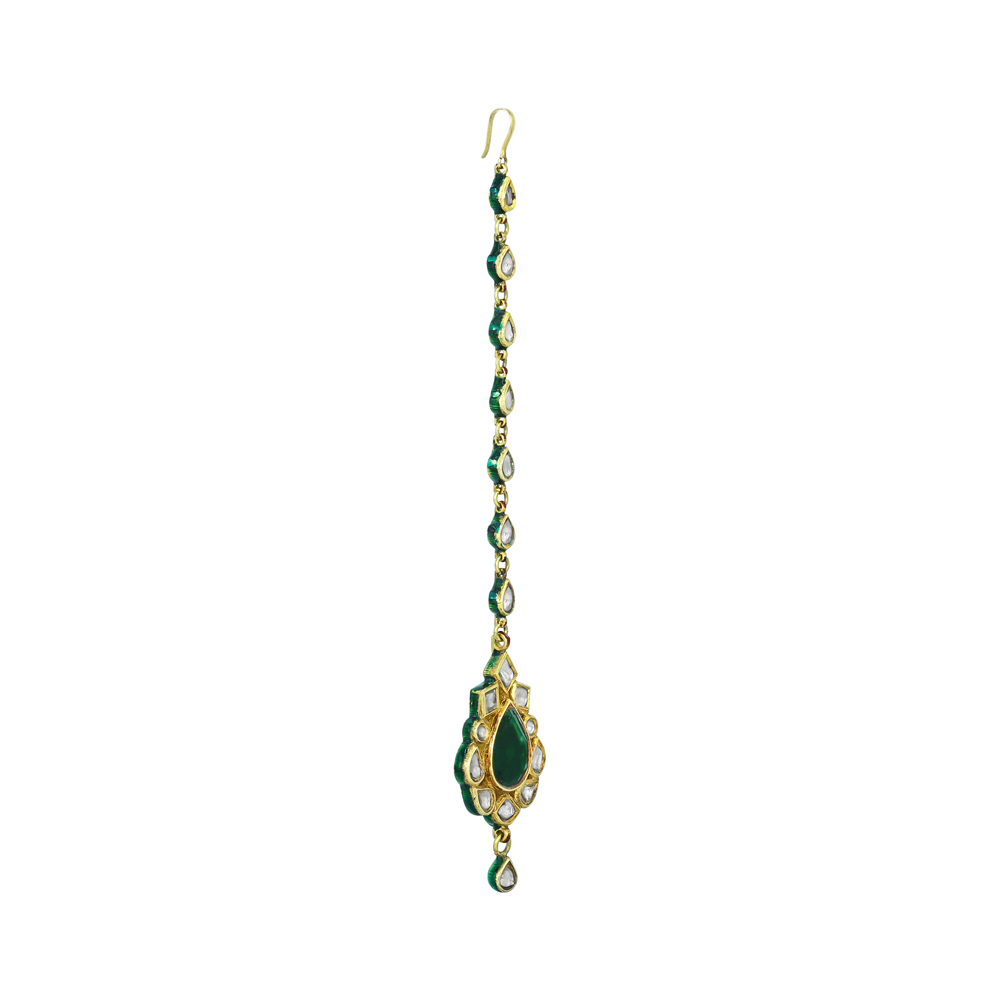 Pear-Shaped Green Gemstone Mangtikka with Polki Work